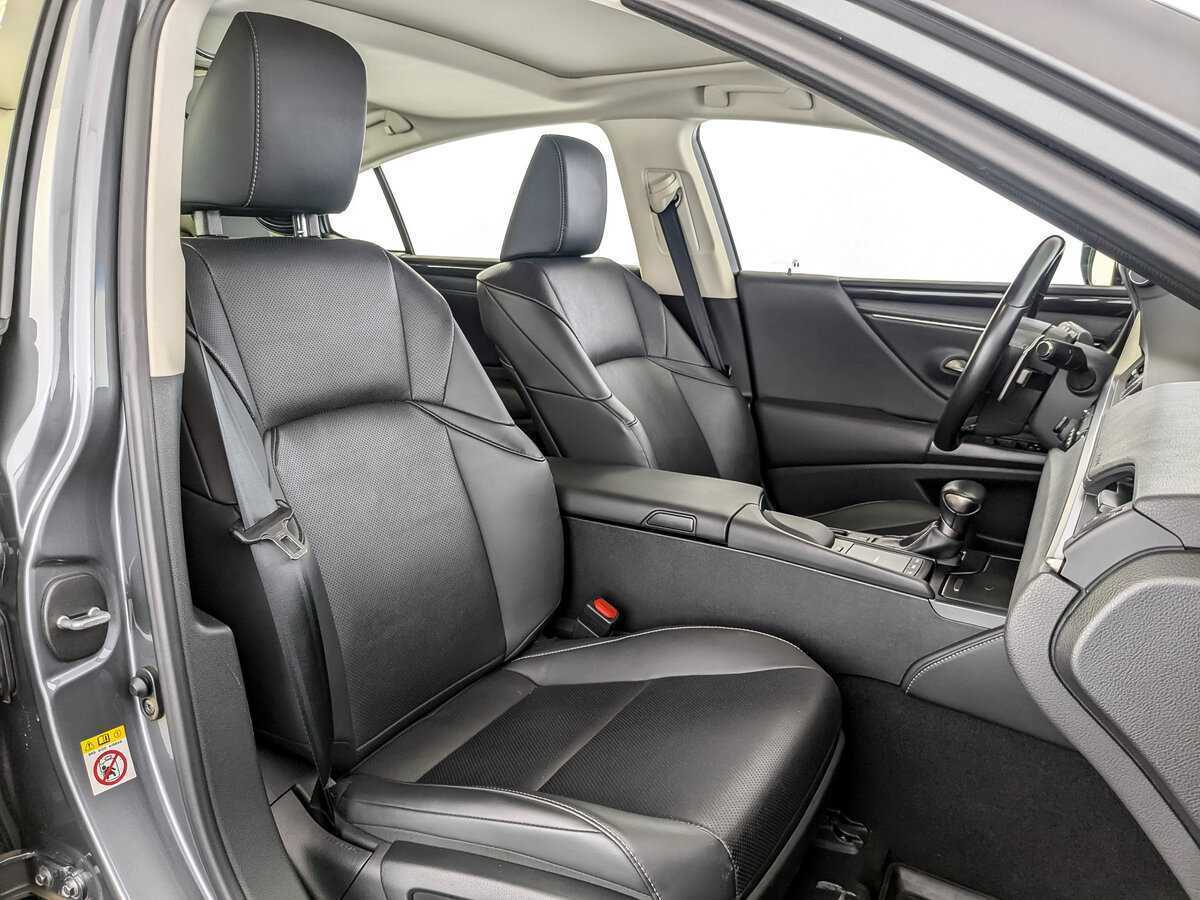 Купить Lexus ES с пробегом. Фото: #23