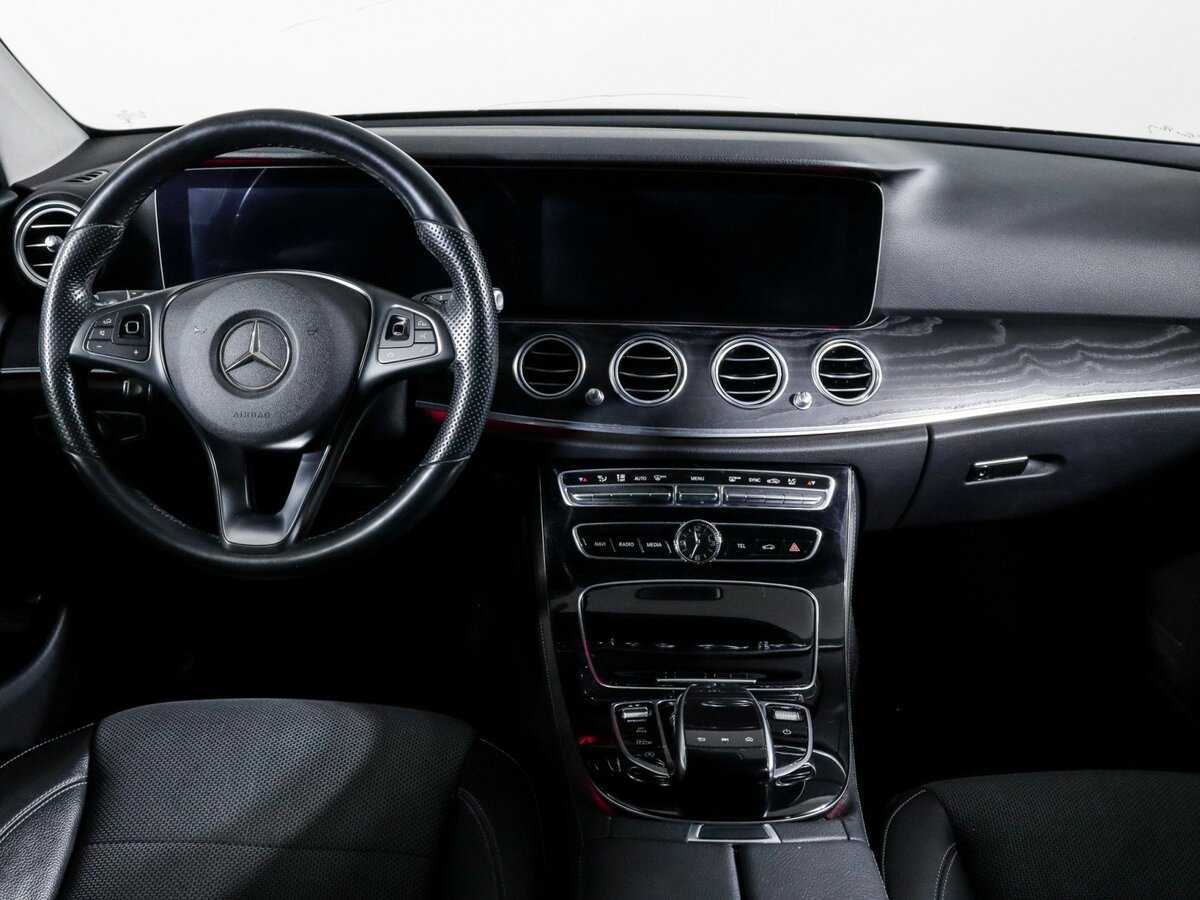 Купить Mercedes-Benz E-Класс с пробегом. Фото: #11