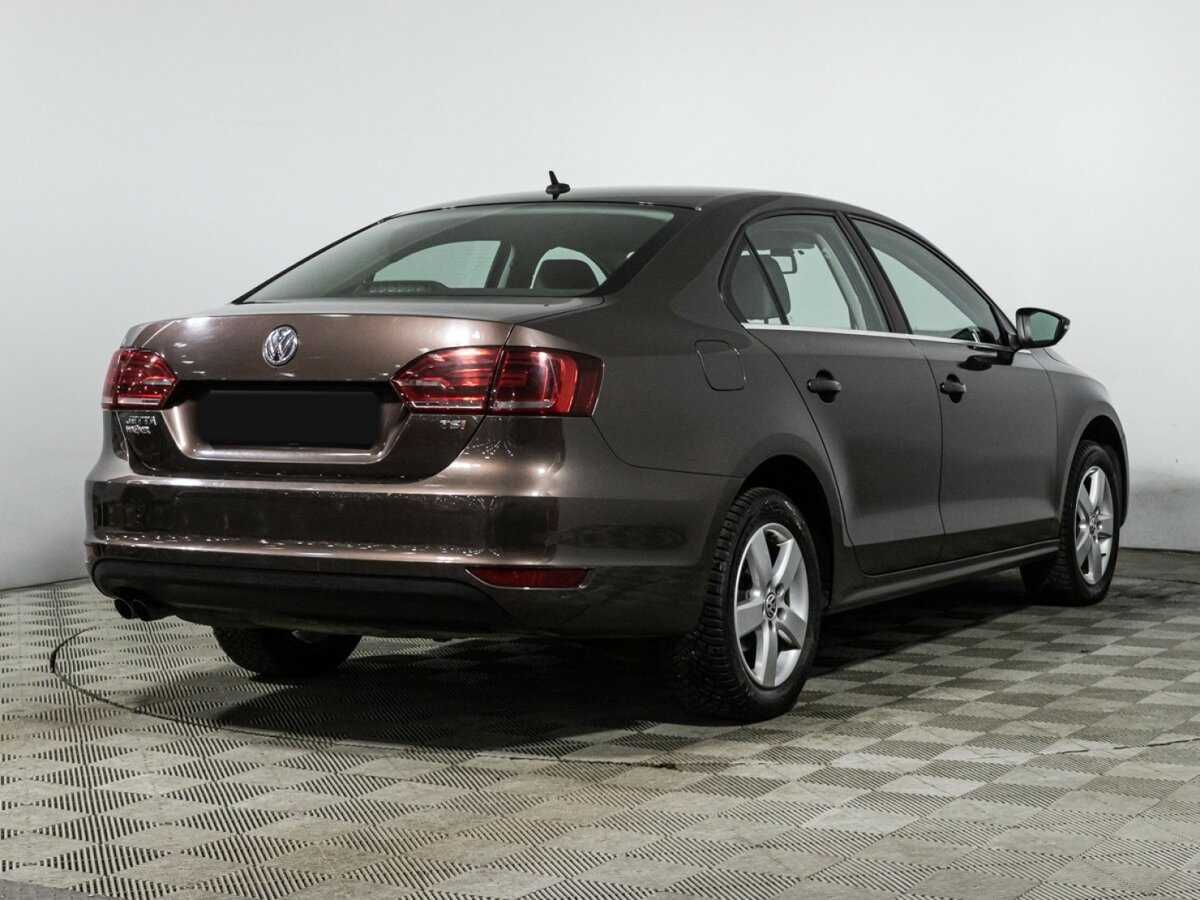 Купить Volkswagen Jetta с пробегом. Фото: #6