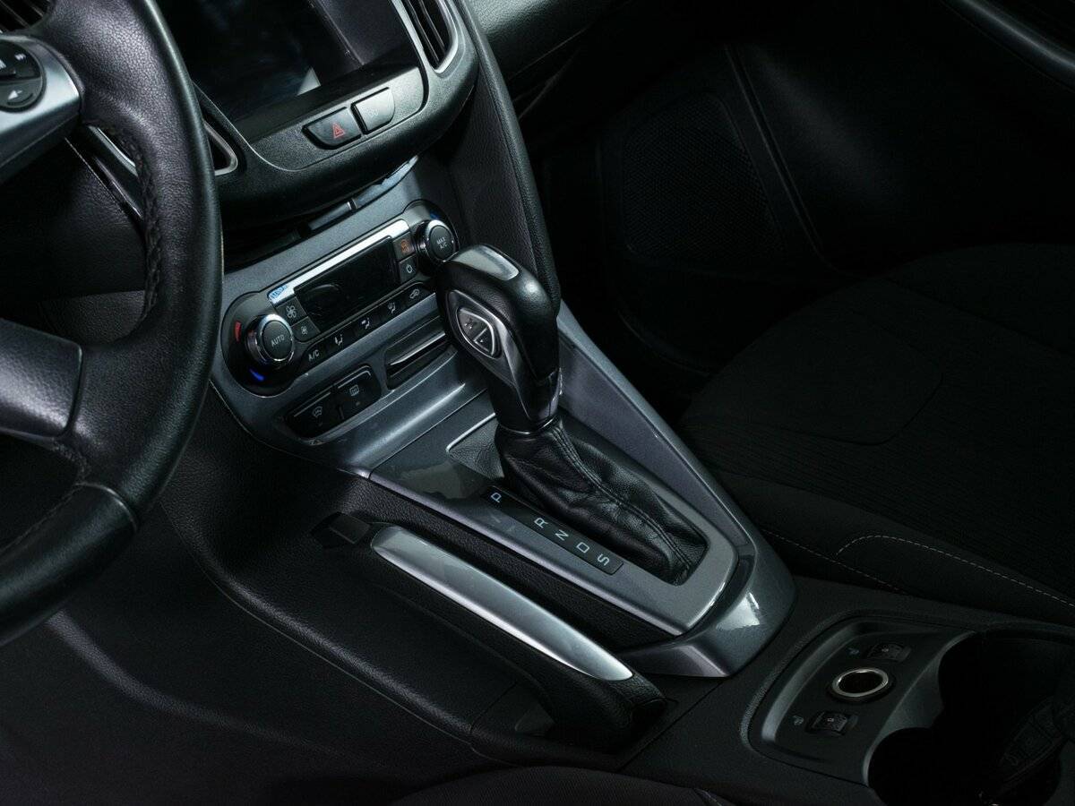 Купить Ford Focus с пробегом. Фото: #12