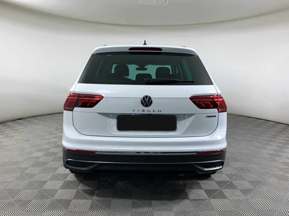 Купить Volkswagen Tiguan с пробегом. Фото: #5