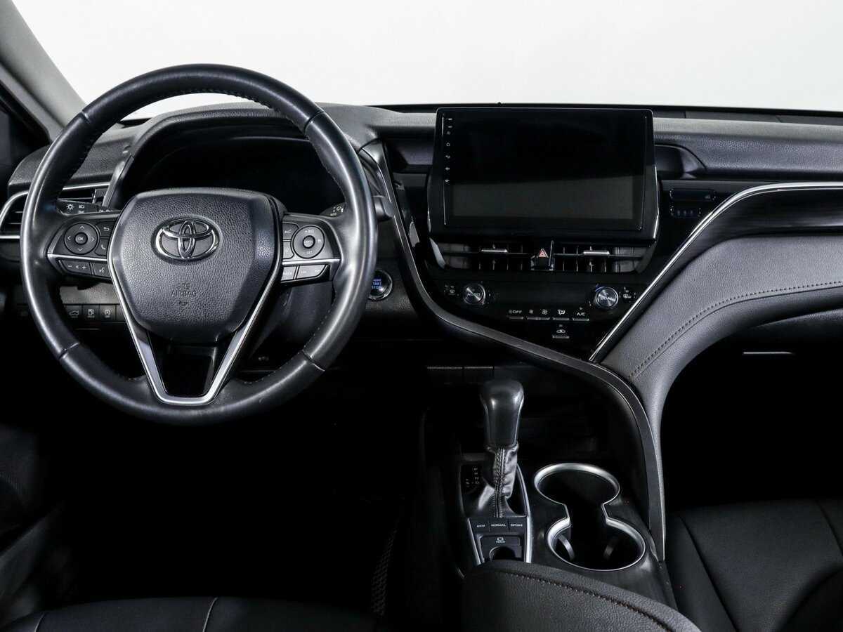 Купить Toyota Camry с пробегом. Фото: #11