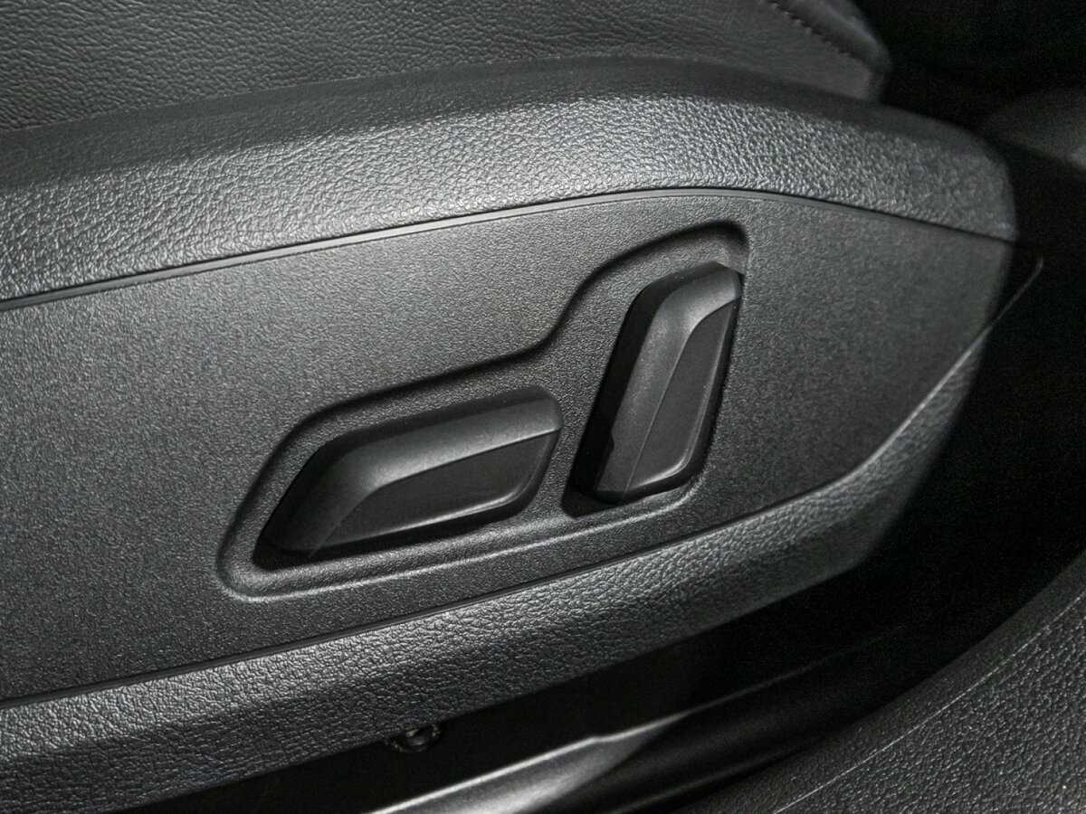 Купить Audi A4 с пробегом. Фото: #14