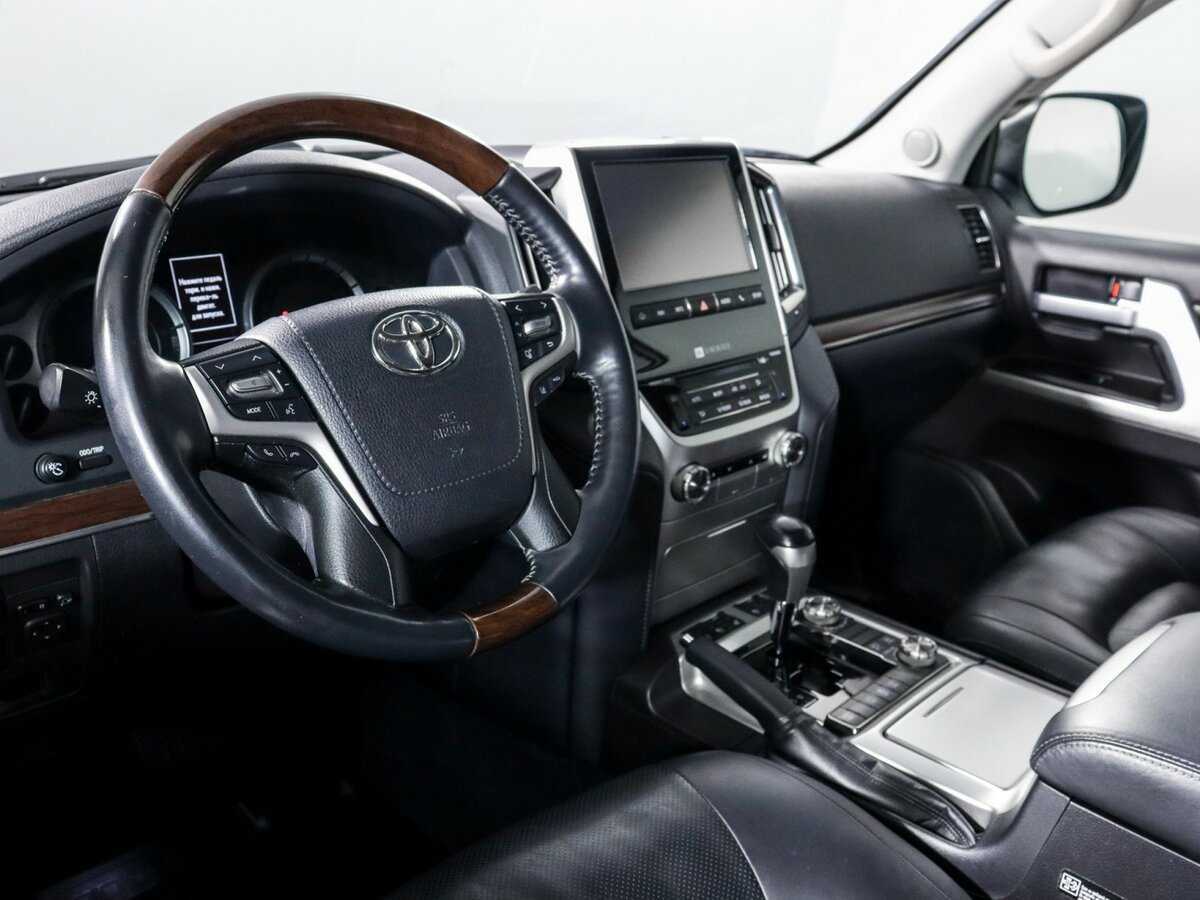 Купить Toyota Land Cruiser с пробегом. Фото: #13