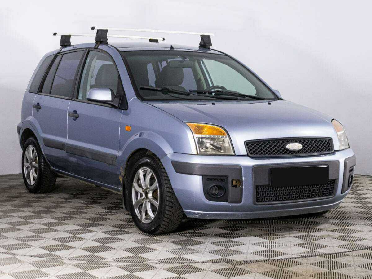 Купить Ford Fusion с пробегом. Фото: #2