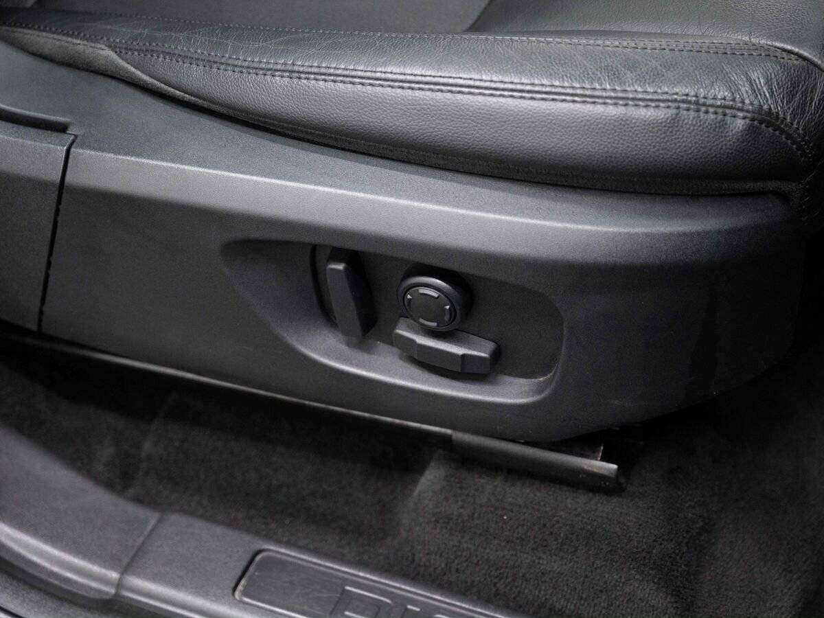 Купить Land Rover Discovery Sport с пробегом. Фото: #9
