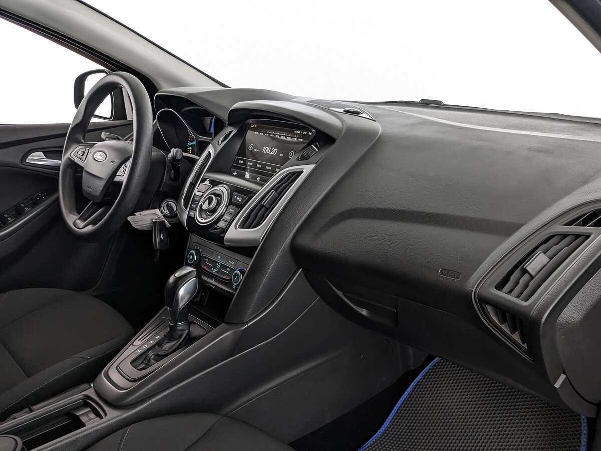 Купить Ford Focus с пробегом. Фото: #8