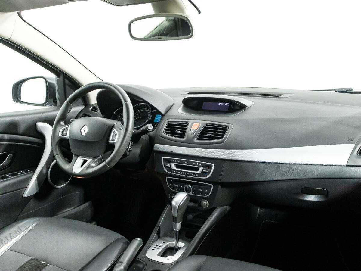 Купить Renault Megane с пробегом. Фото: #8