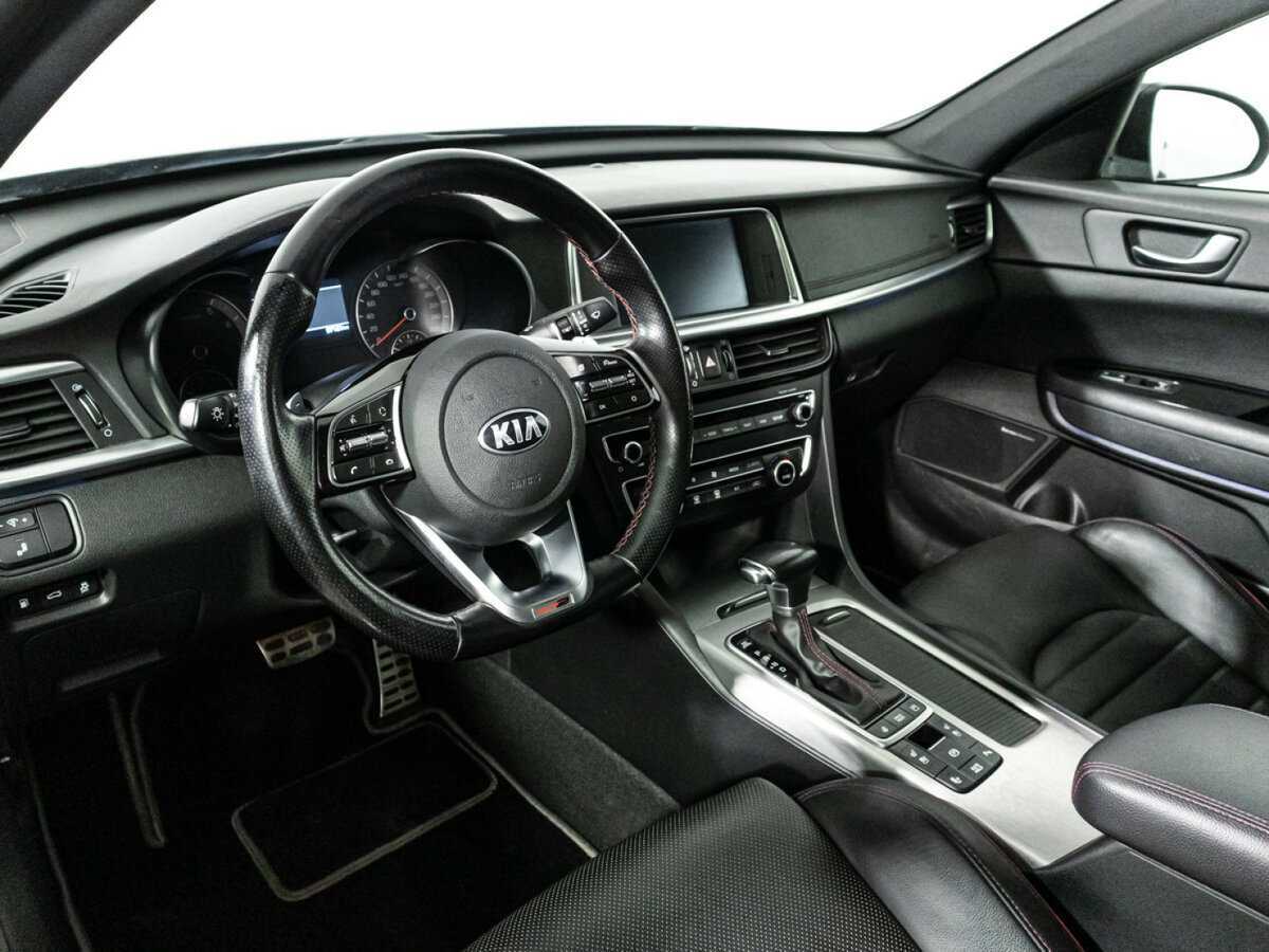 Купить Kia Optima с пробегом. Фото: #10