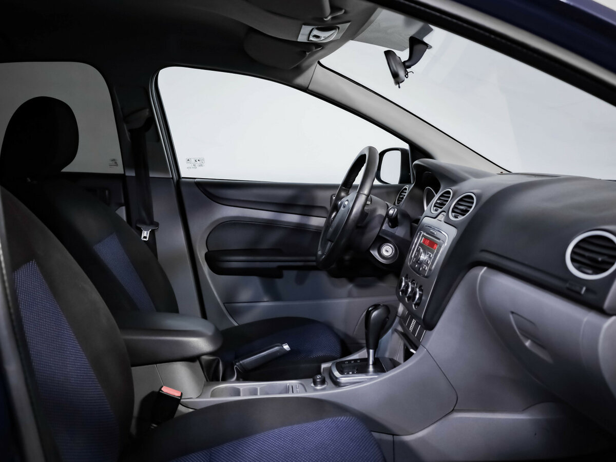 Купить Ford Focus с пробегом. Фото: #16