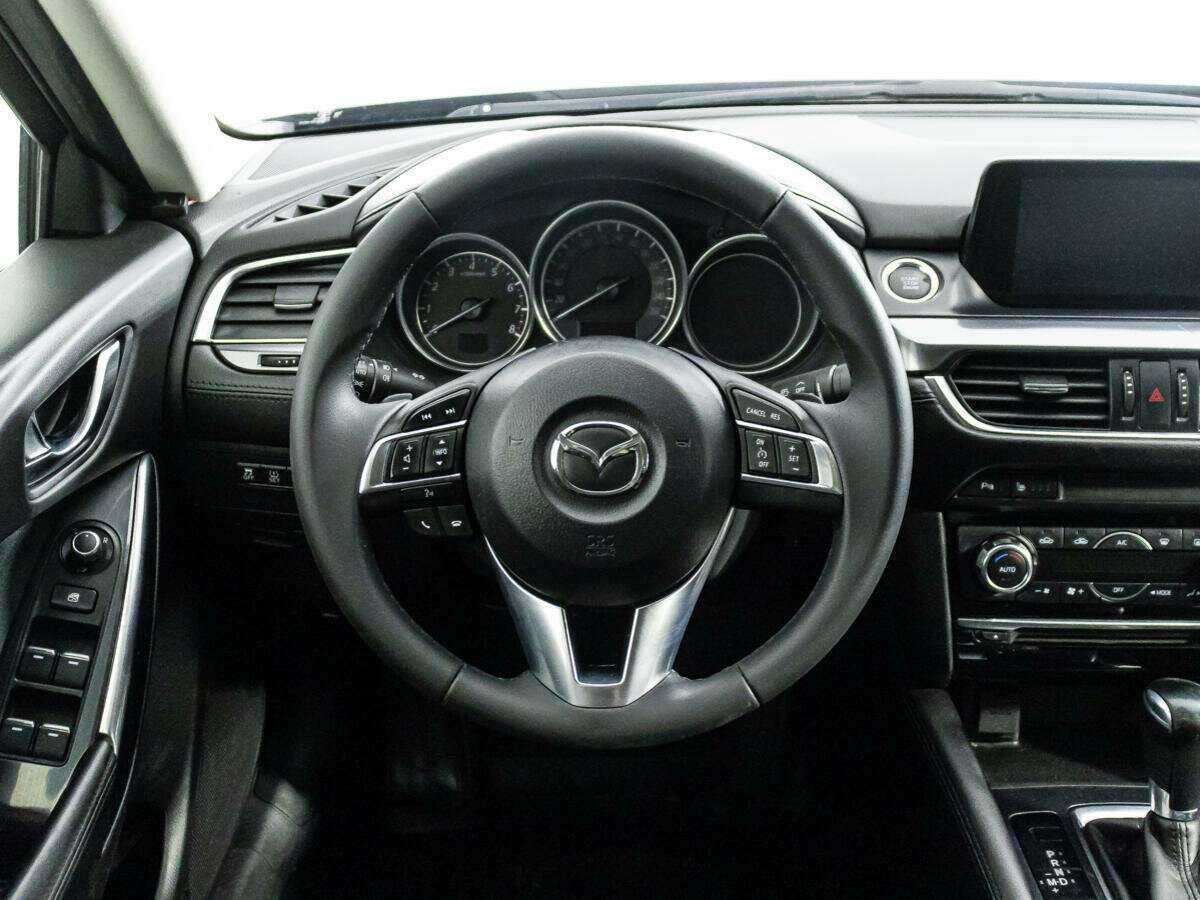 Купить Mazda 6 с пробегом. Фото: #17