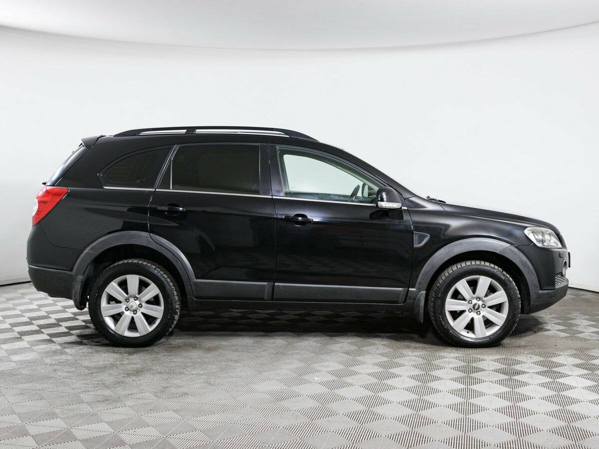 Купить Chevrolet Captiva с пробегом. Фото: #3