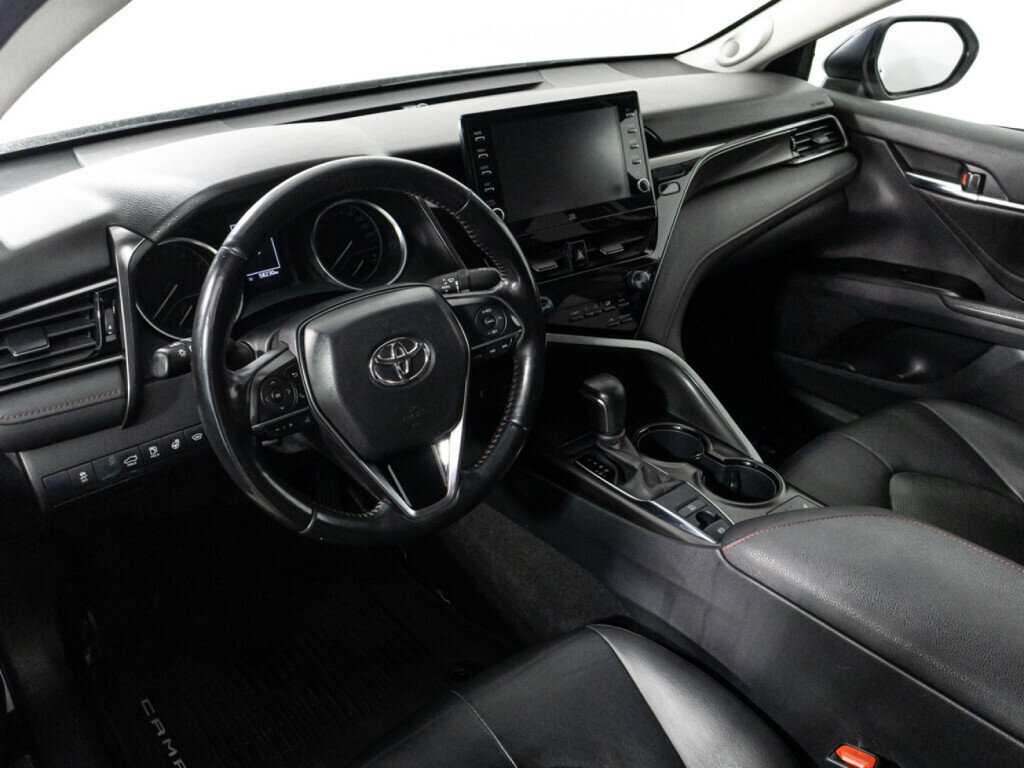 Купить Toyota Camry с пробегом. Фото: #10