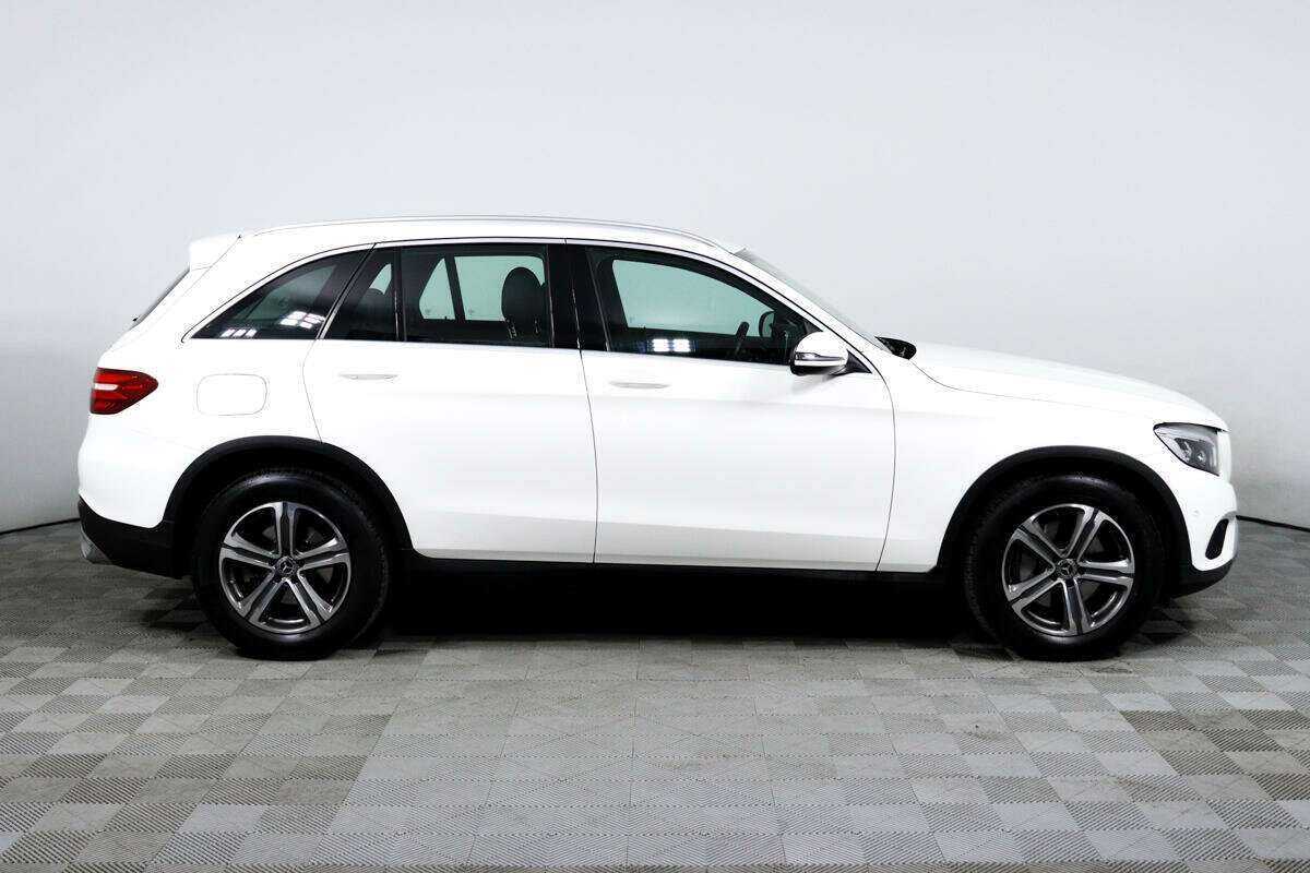 Купить Mercedes-Benz GLC с пробегом. Фото: #3