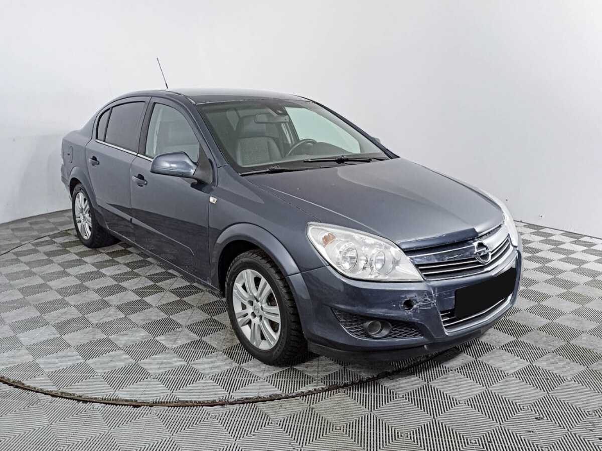 Купить Opel Astra с пробегом. Фото: #2