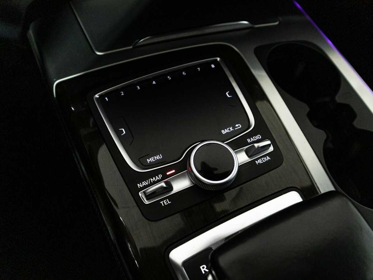 Купить Audi Q7 с пробегом. Фото: #24