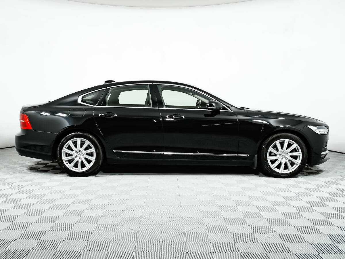 Купить Volvo S90 с пробегом. Фото: #3