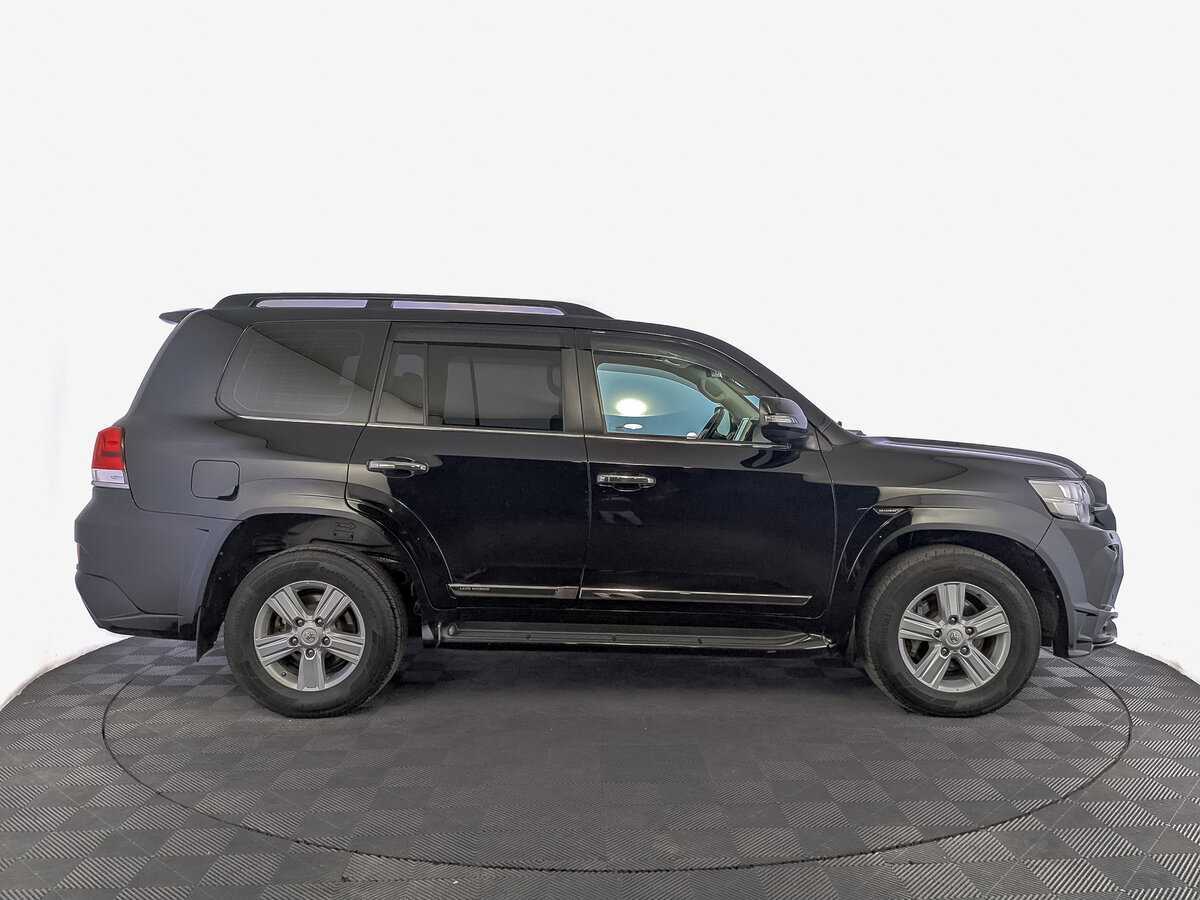 Купить Toyota Land Cruiser с пробегом. Фото: #3
