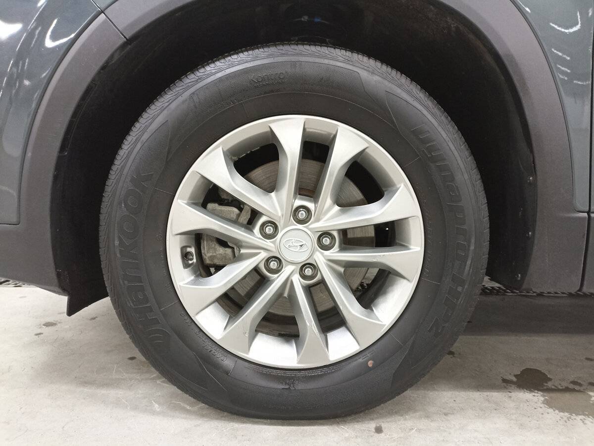Купить Hyundai Santa Fe с пробегом. Фото: #17