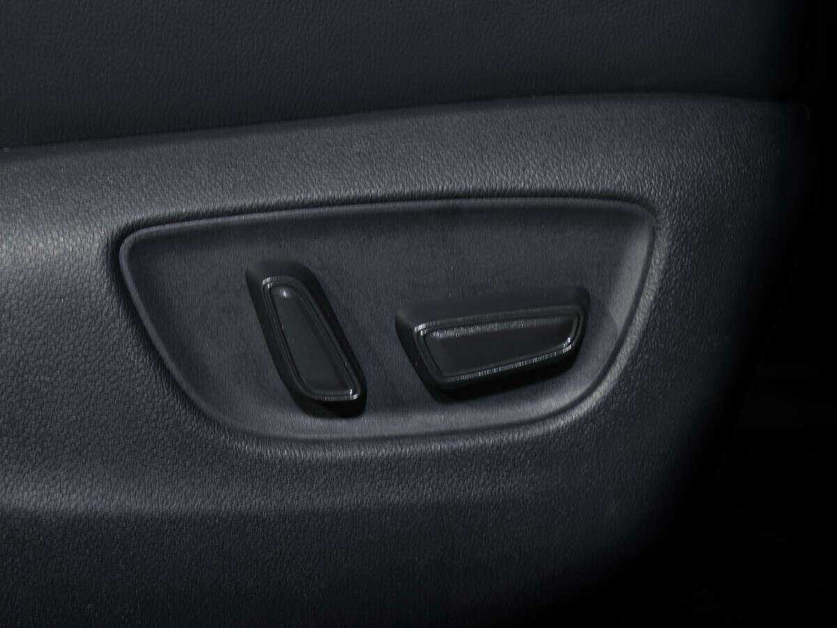 Купить Toyota Highlander с пробегом. Фото: #12