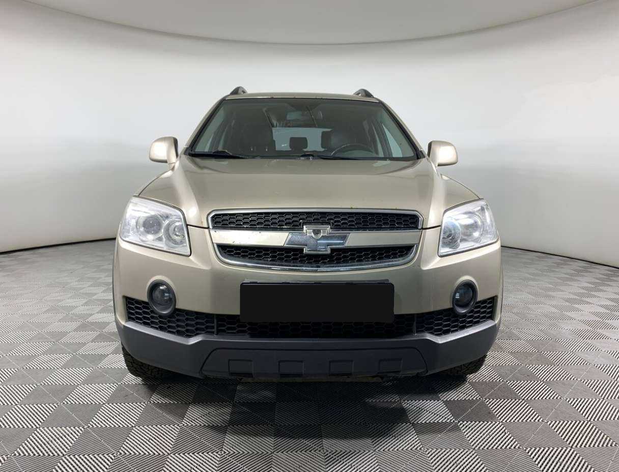 Купить Chevrolet Captiva с пробегом. Фото: #1