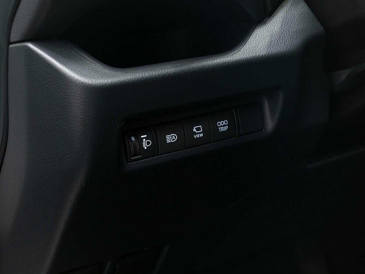 Купить Toyota RAV4 с пробегом. Фото: #16