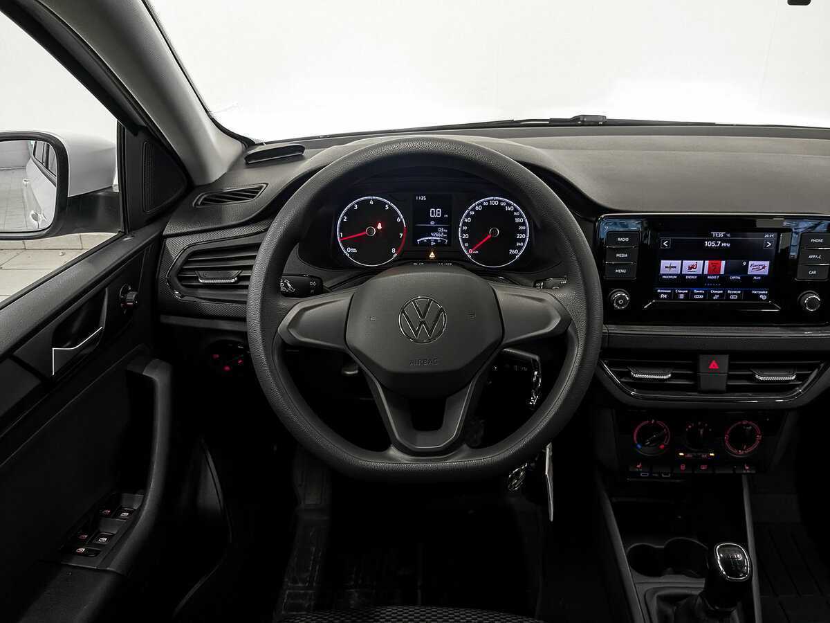 Купить Volkswagen Polo с пробегом. Фото: #21