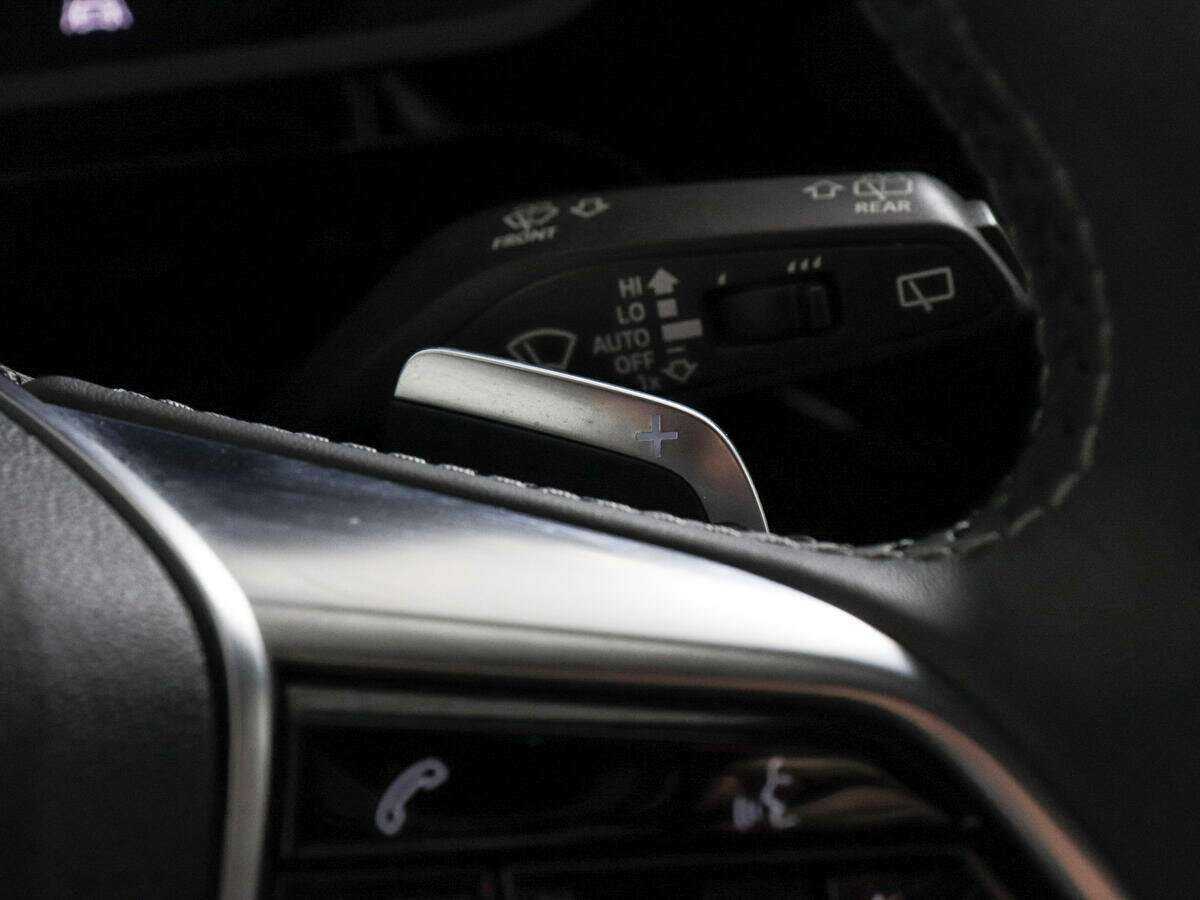 Купить Audi e-tron с пробегом. Фото: #14