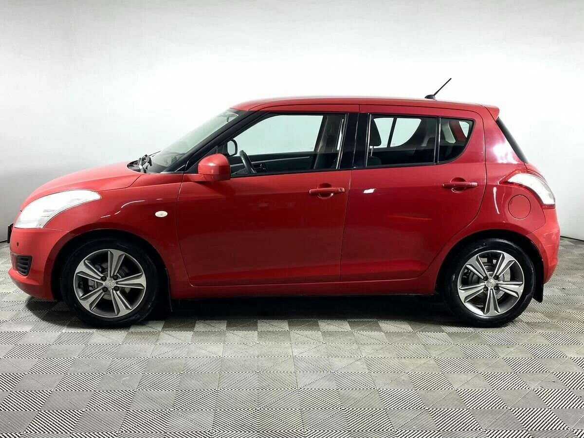 Купить Suzuki Swift с пробегом. Фото: #5