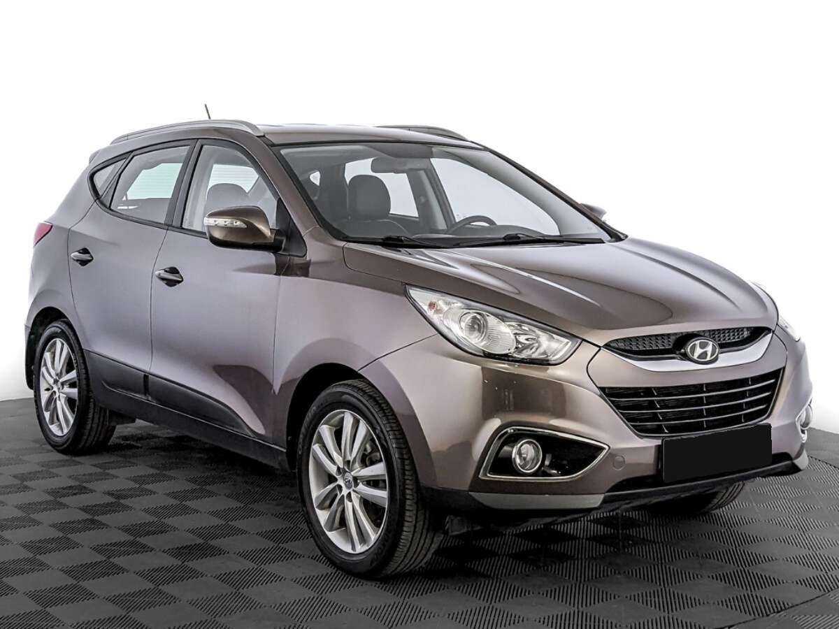 Купить Hyundai ix35 с пробегом. Фото: #2