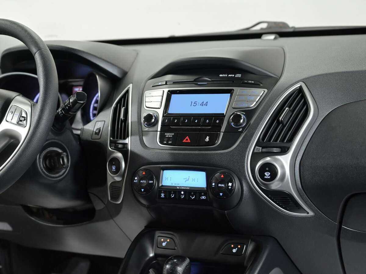 Купить Hyundai ix35 с пробегом. Фото: #10