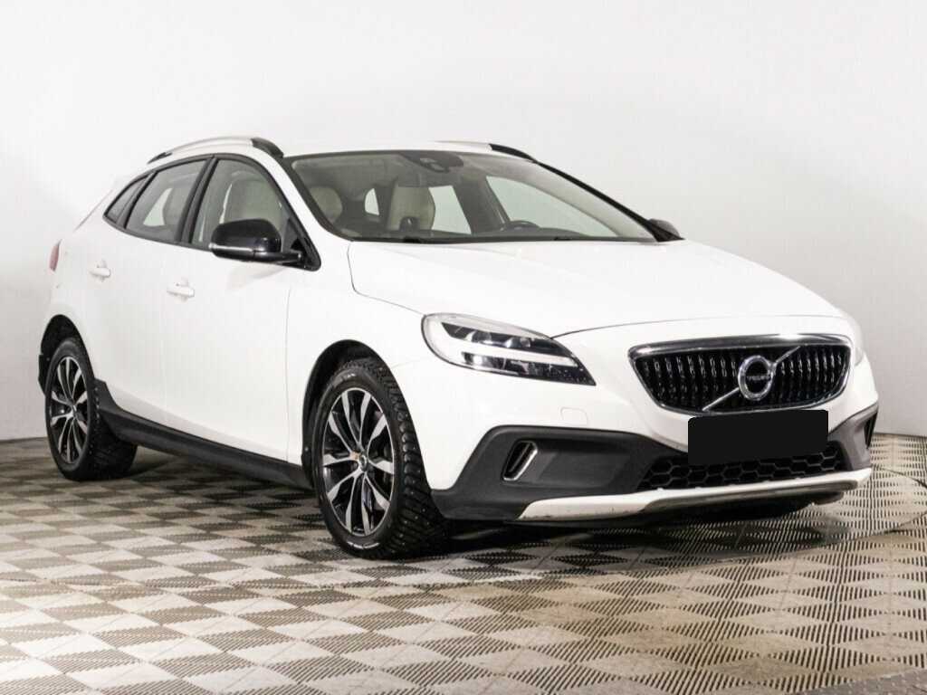 Купить Volvo V40 Cross Country с пробегом. Фото: #2