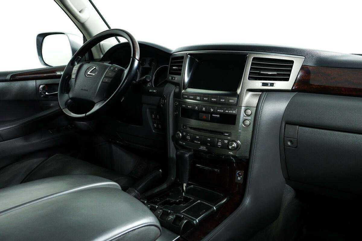 Купить Lexus LX с пробегом. Фото: #8