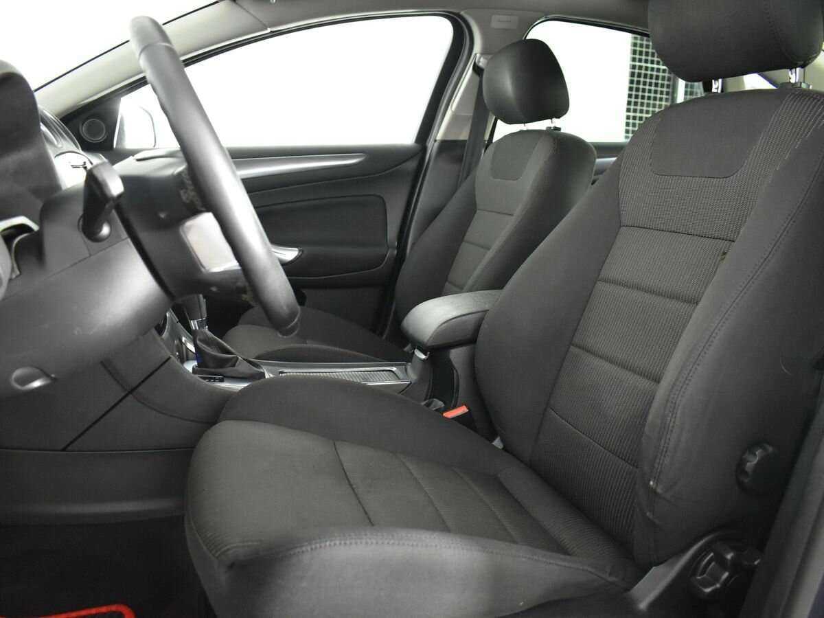 Купить Ford Mondeo с пробегом. Фото: #7
