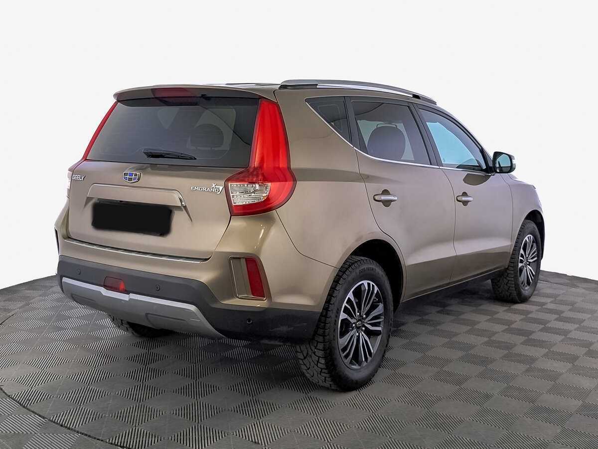 Купить Geely Emgrand X7 с пробегом. Фото: #4