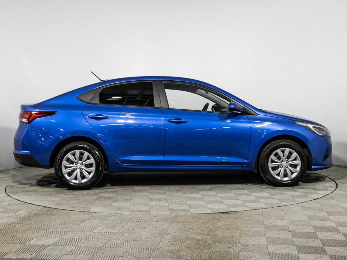 Купить Hyundai Solaris с пробегом. Фото: #3