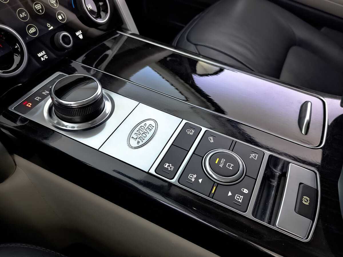 Купить Land Rover Range Rover с пробегом. Фото: #20
