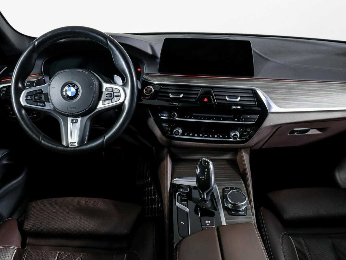 Купить BMW 5 серии с пробегом. Фото: #11