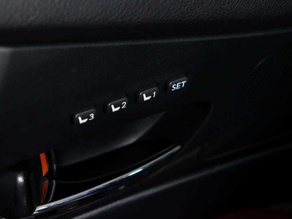 Купить Lexus RX с пробегом. Фото: #14