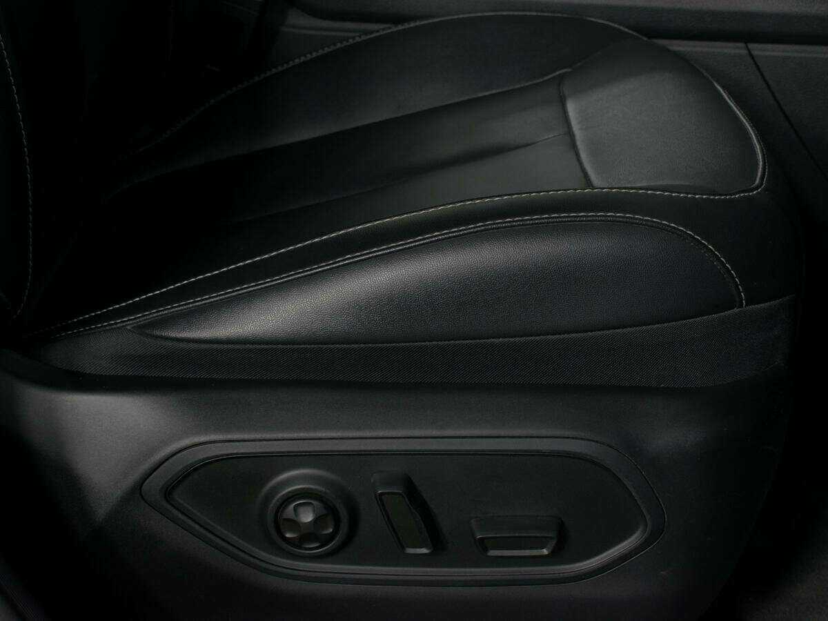 Купить Jeep Grand Cherokee с пробегом. Фото: #13