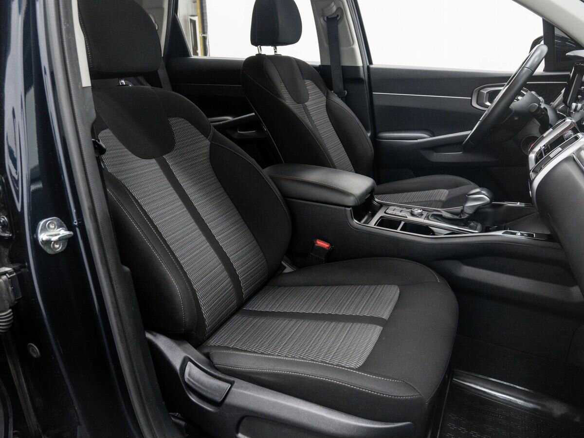 Купить Kia Sorento с пробегом. Фото: #10