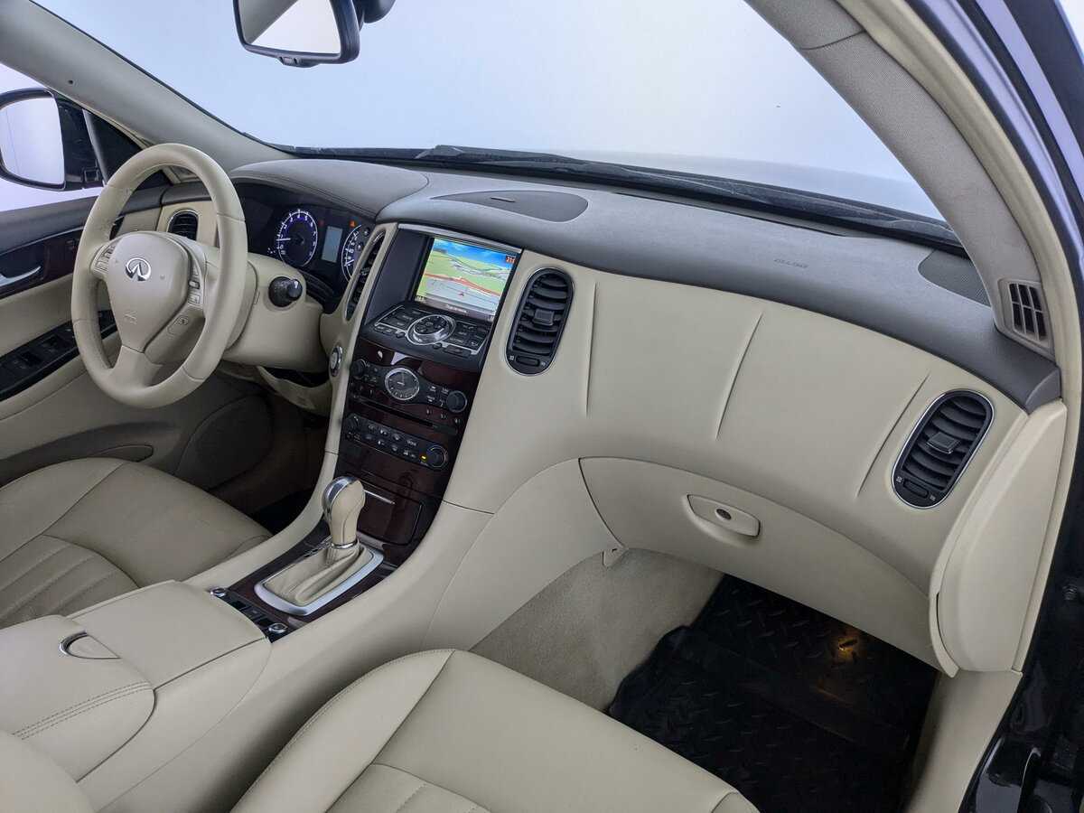 Купить Infiniti QX50 с пробегом. Фото: #11