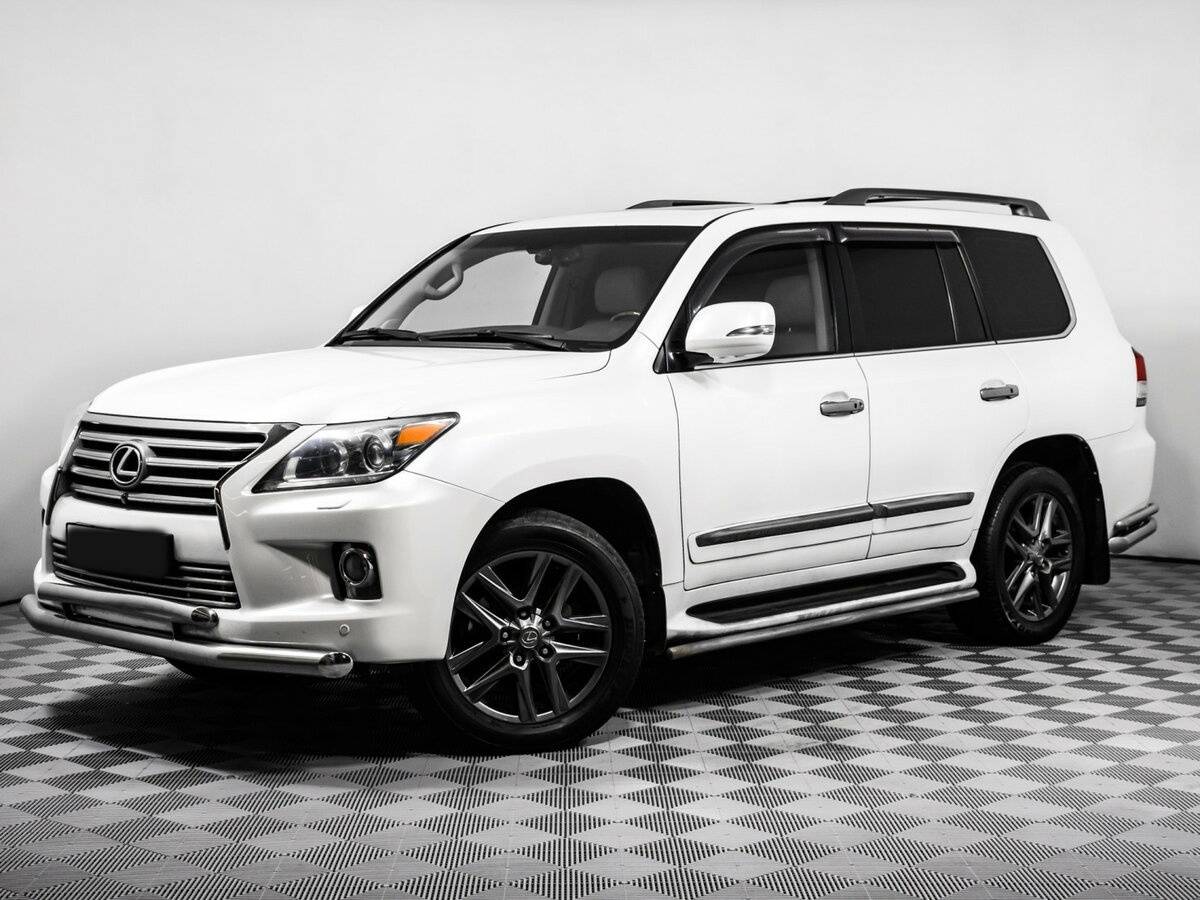 Купить Lexus LX с пробегом. Посмотреть фото