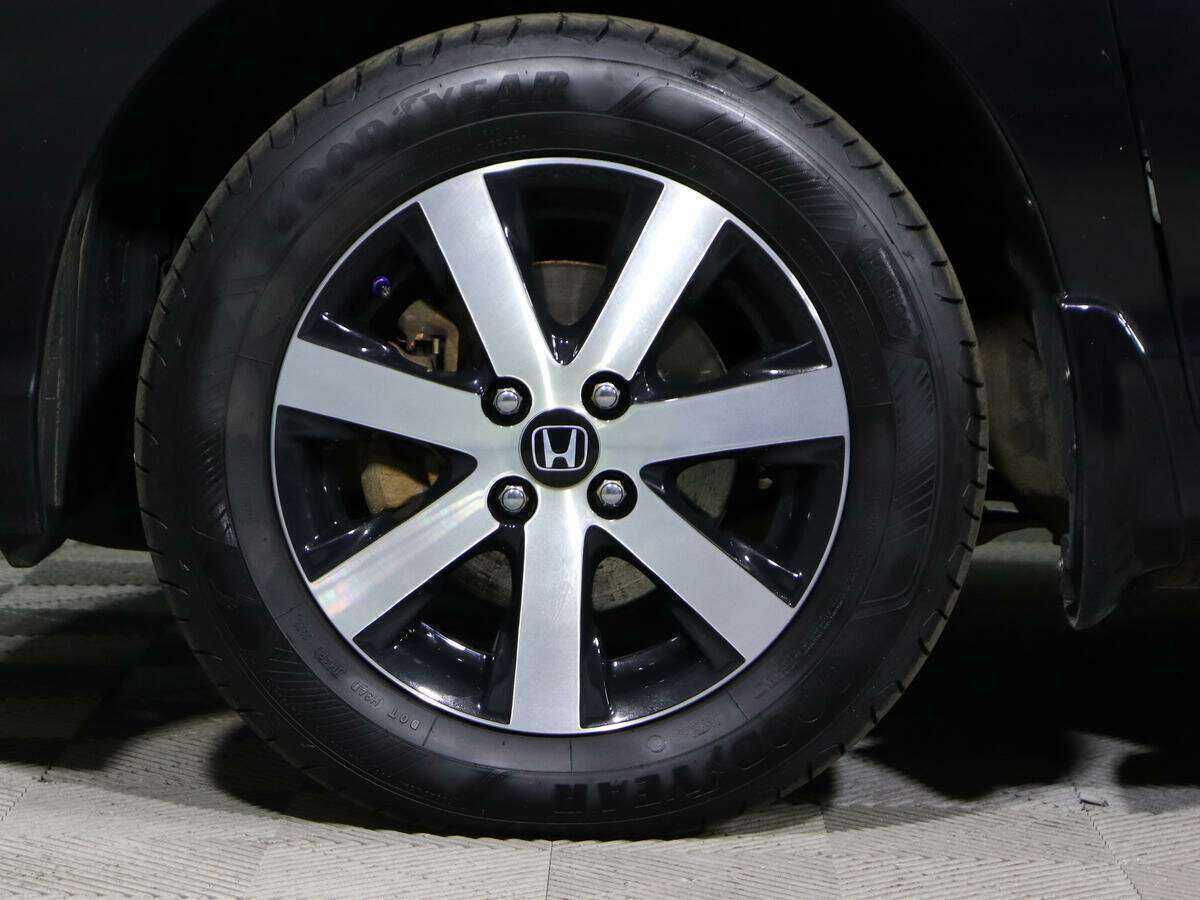 Купить Honda Freed с пробегом. Фото: #12