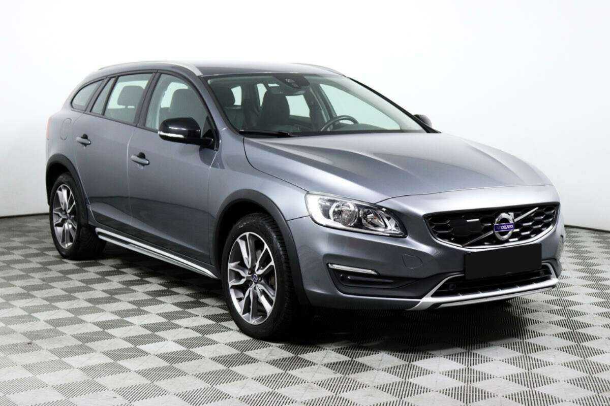 Купить Volvo V60 Cross Country с пробегом. Фото: #2