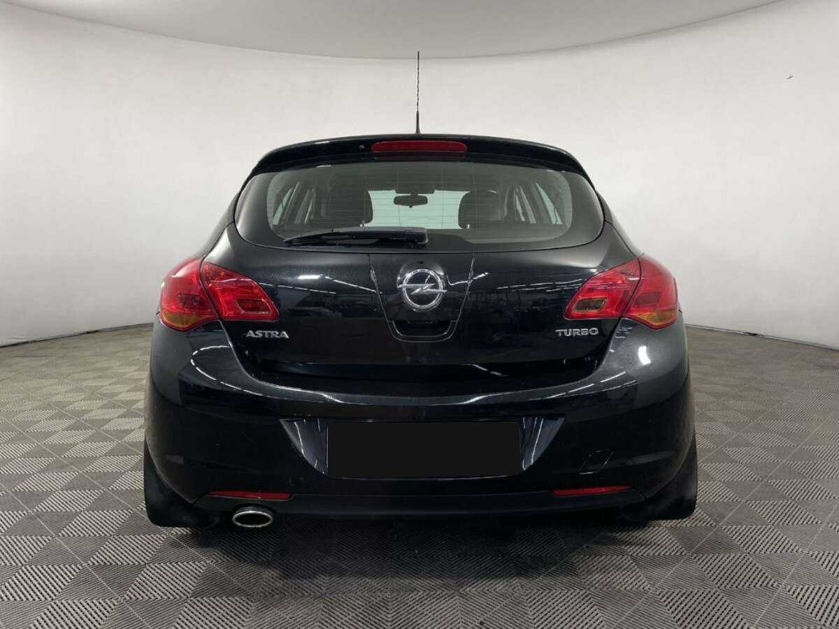 Купить Opel Astra с пробегом. Фото: #2