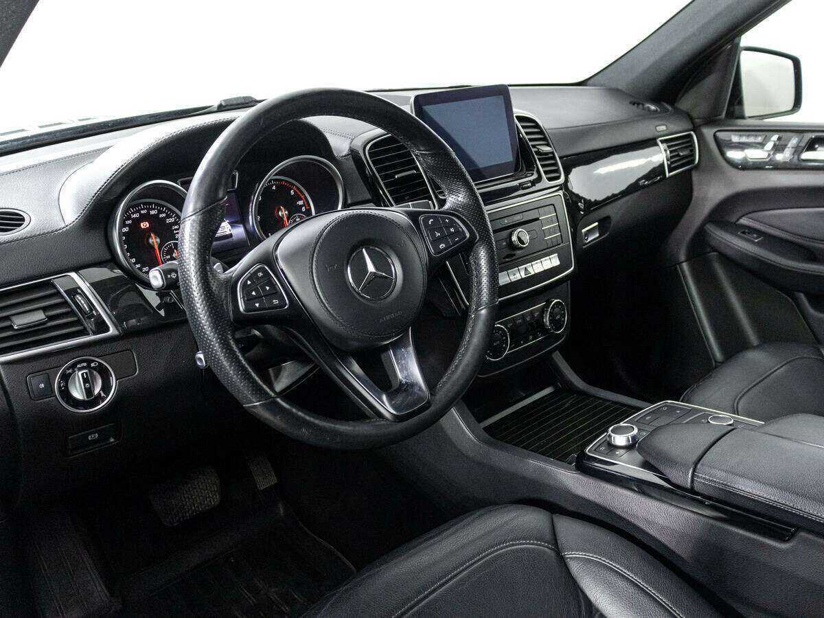 Купить Mercedes-Benz GLS с пробегом. Фото: #8