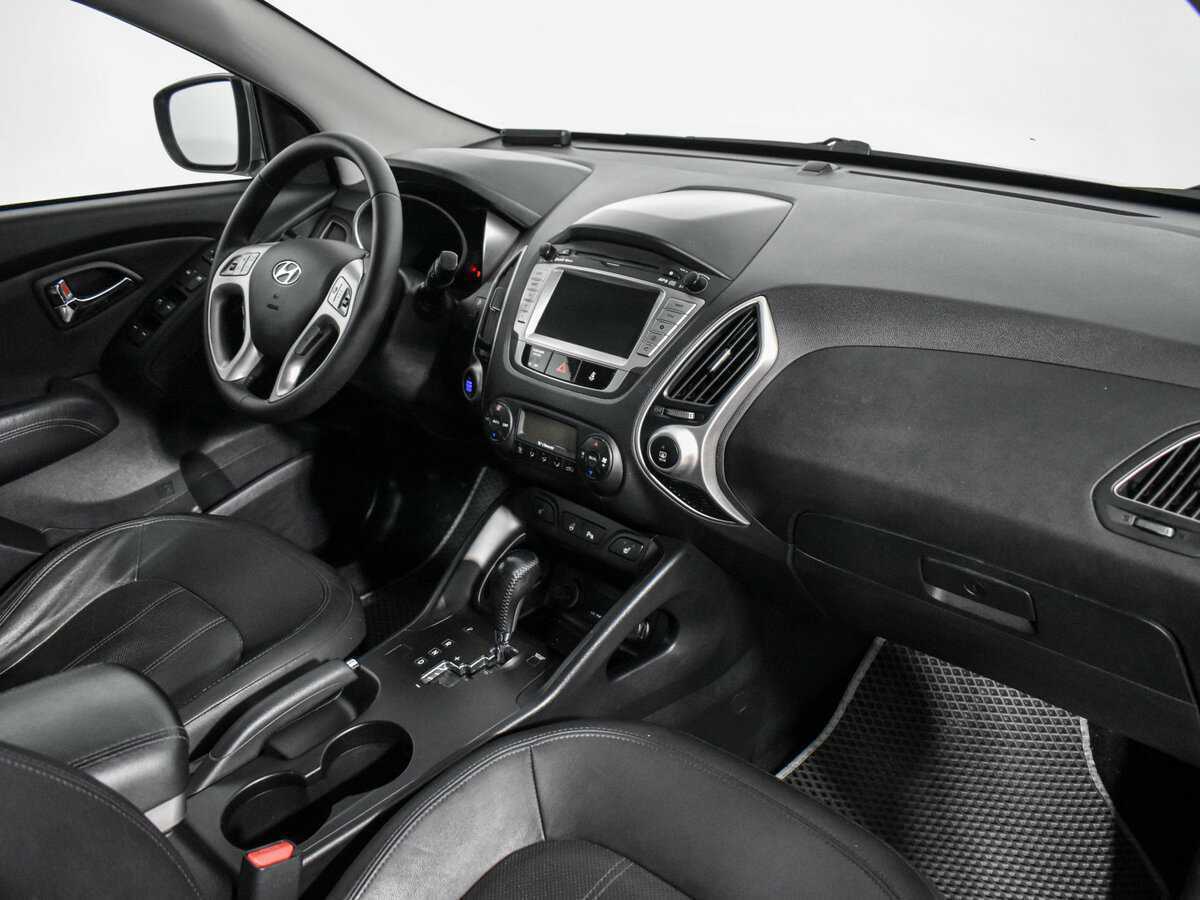 Купить Hyundai ix35 с пробегом. Фото: #11