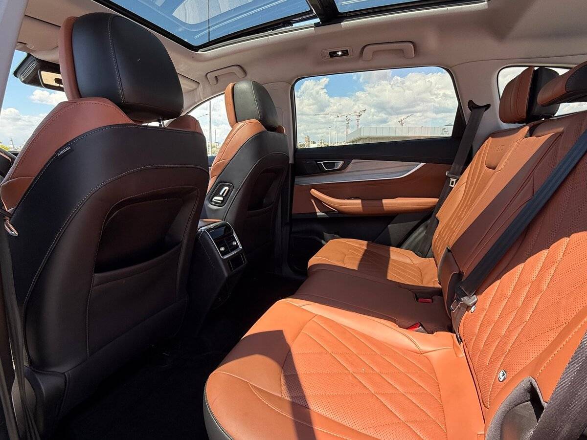 Купить Chery Tiggo 8 Pro Max с пробегом. Фото: #8