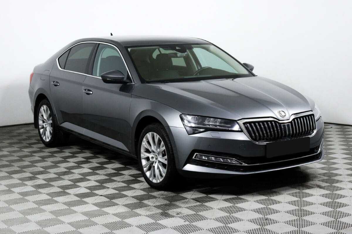 Купить Skoda Superb с пробегом. Фото: #2